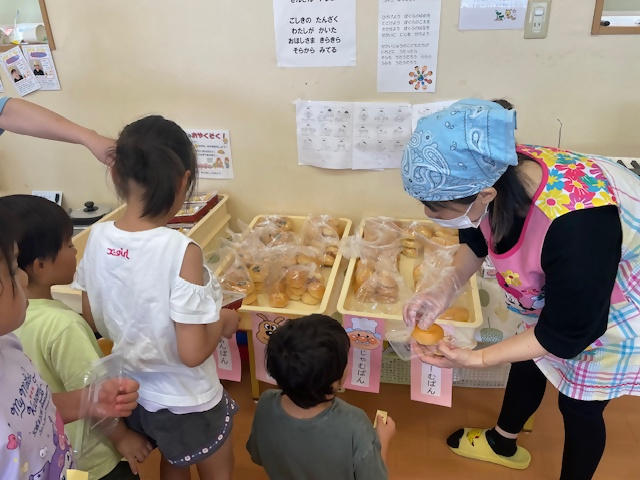 夏祭りごっこ08パン屋