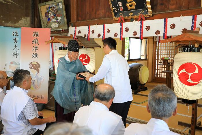 文化財登録証の伝達