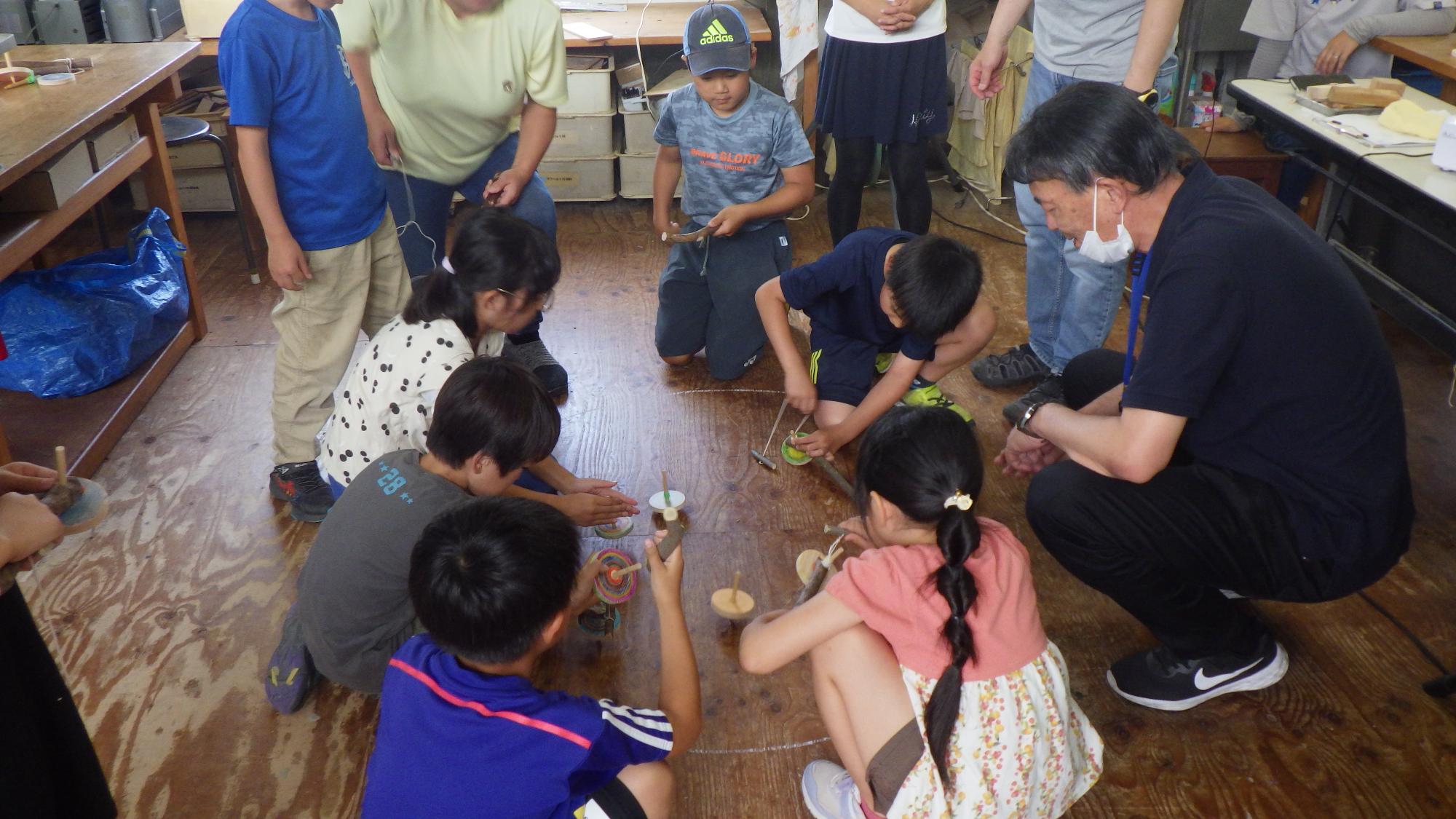 コマ回し大会