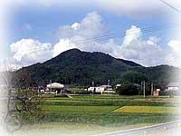 許斐山全景の写真